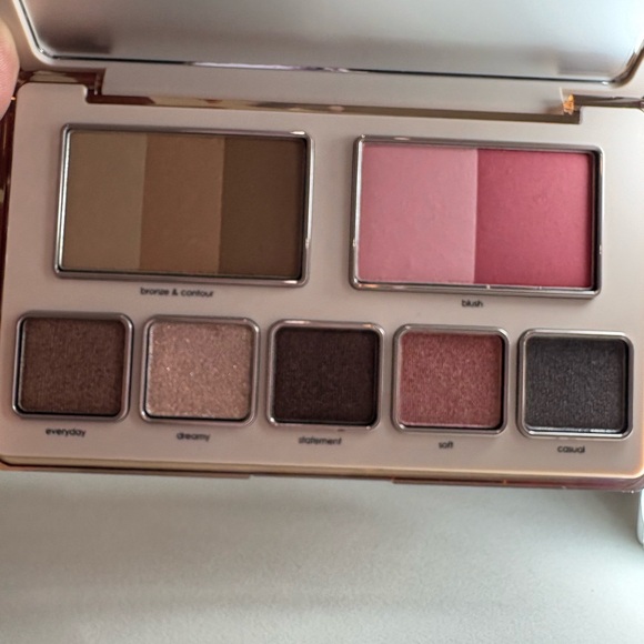 Natasha Denona HY-PER Natural Face Palette BNIB - Picture 4 of 10